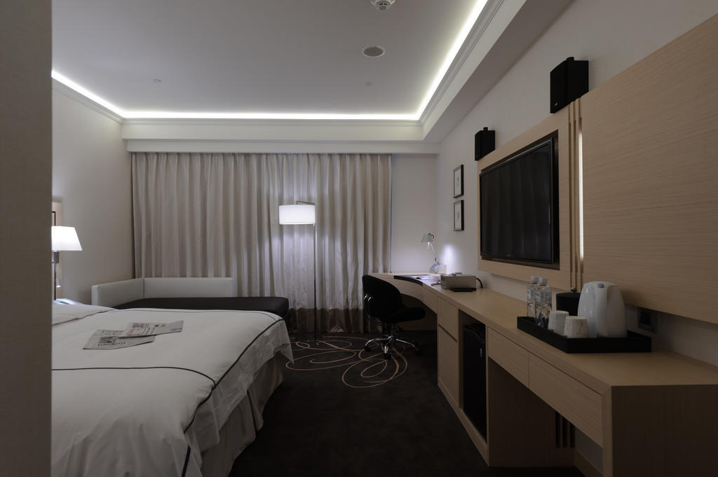 K Hotel Taipei Songjiang Ruang foto