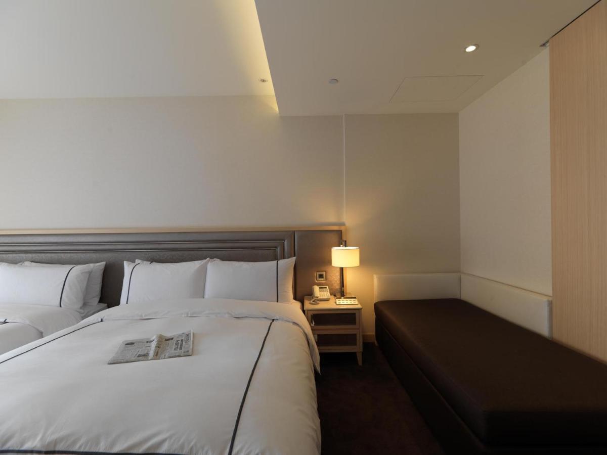 K Hotel Taipei Songjiang Bagian luar foto