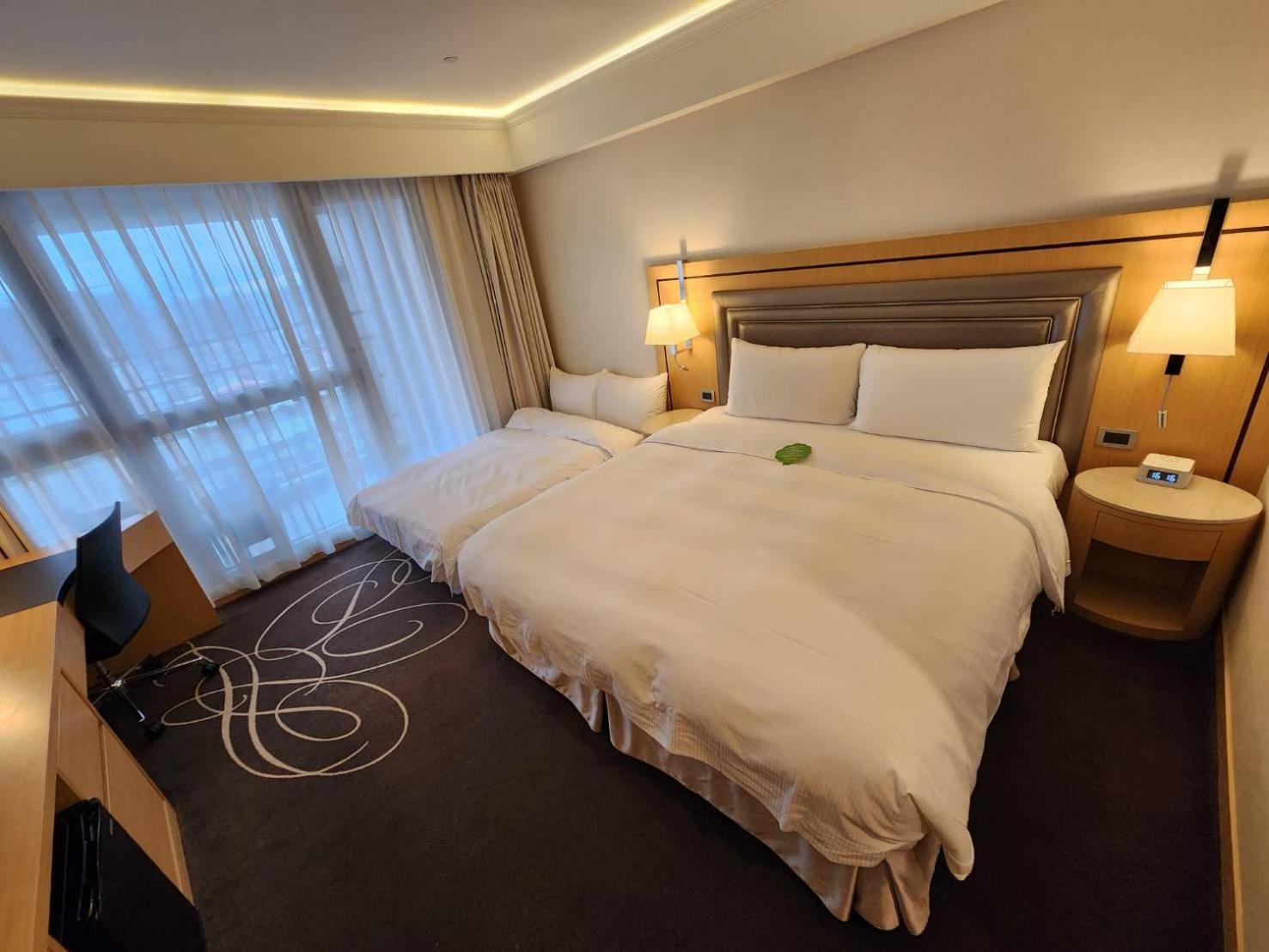 K Hotel Taipei Songjiang Bagian luar foto