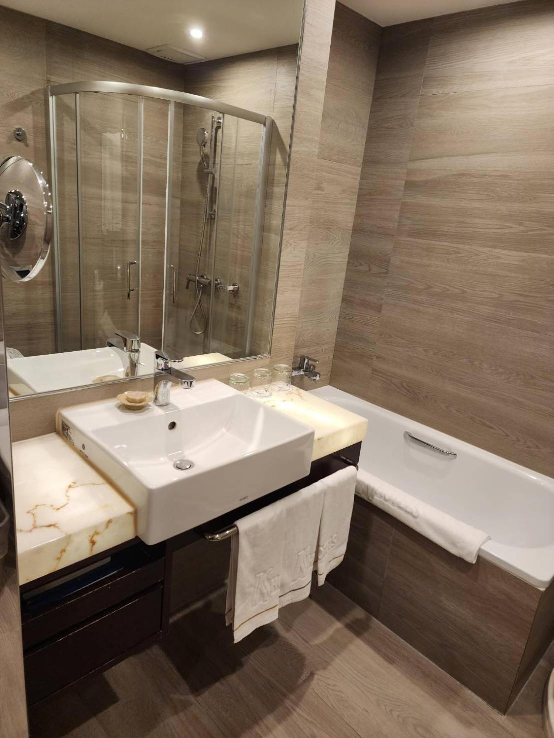 K Hotel Taipei Songjiang Bagian luar foto