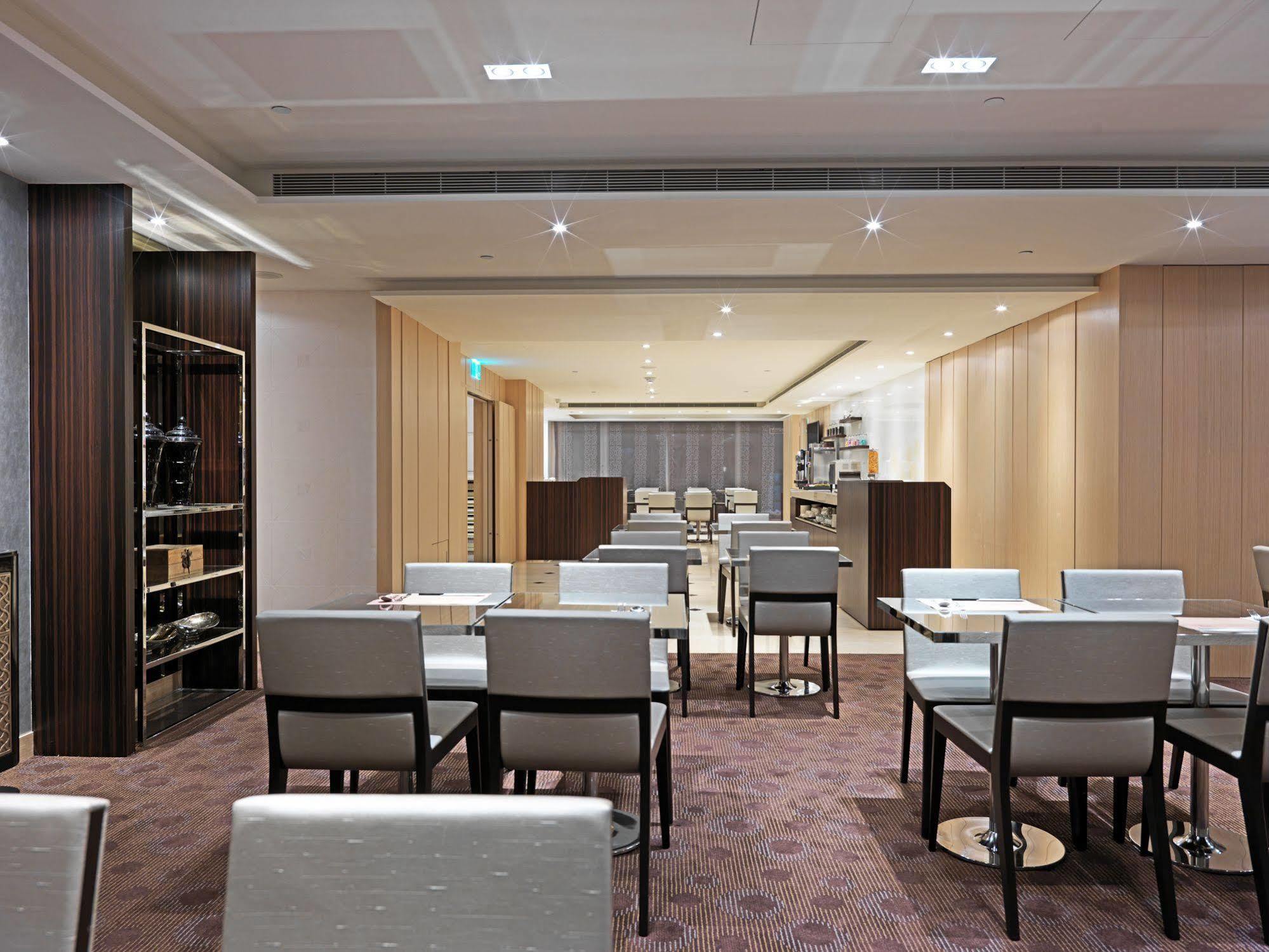 K Hotel Taipei Songjiang Bagian luar foto